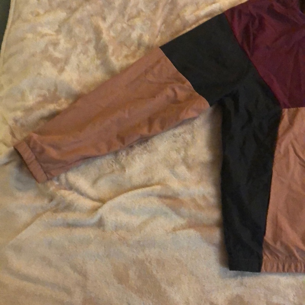 VS PINK windbreaker